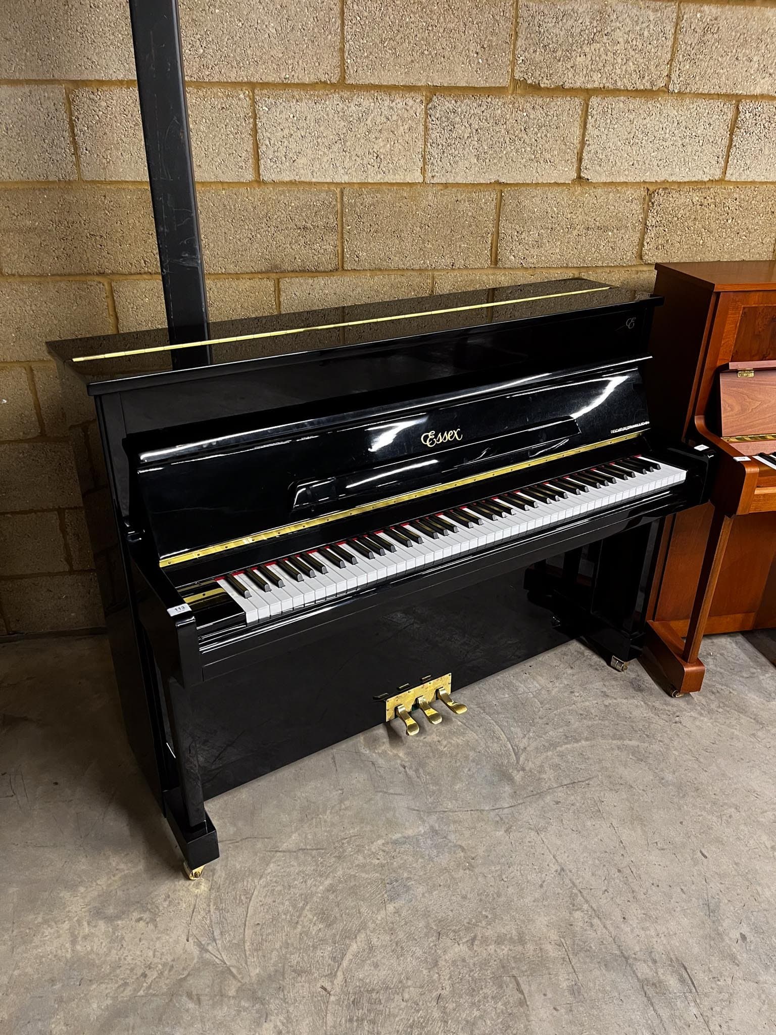 Essex upright piano