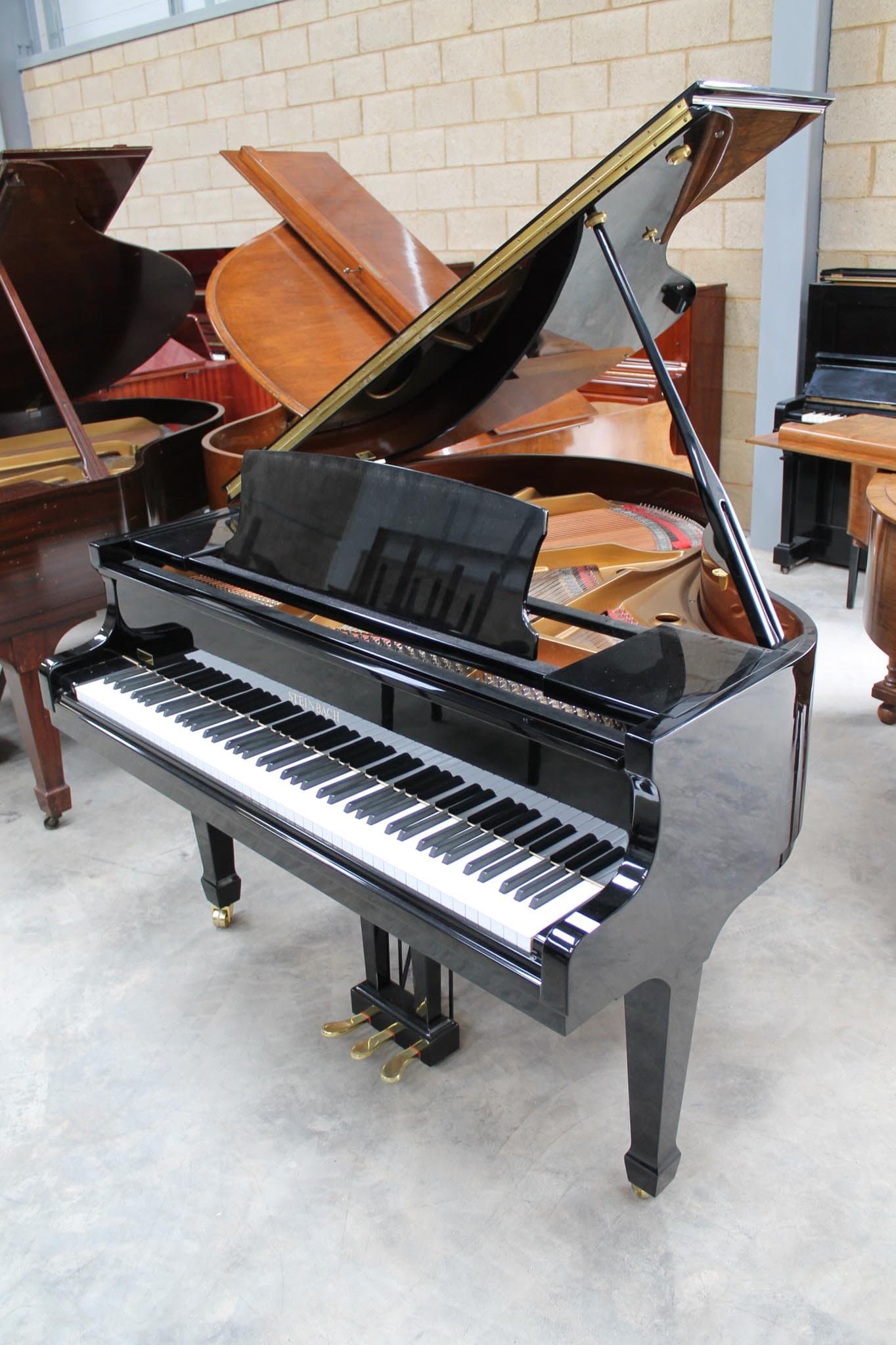 LATE upright piano