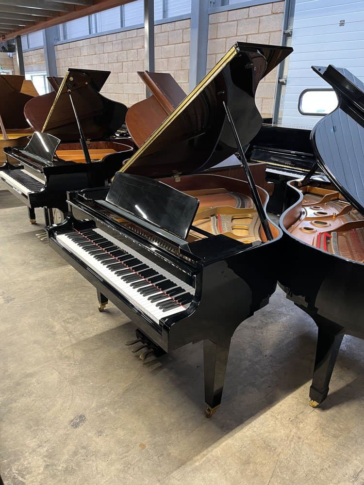 Kawai upright piano