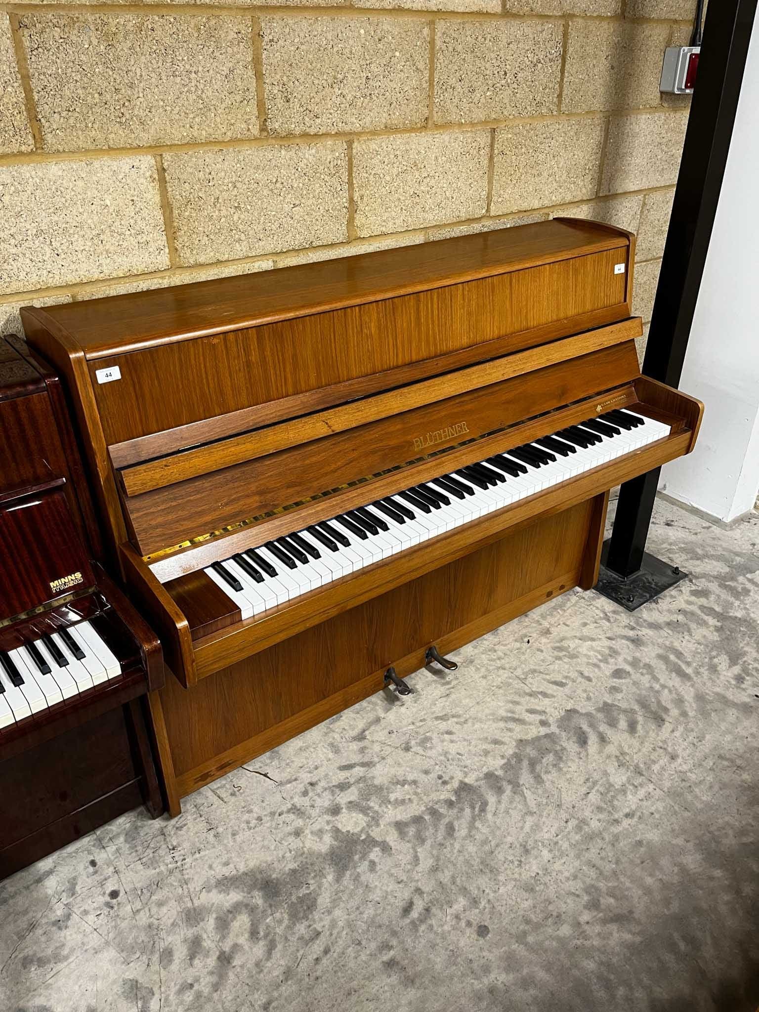 Blüthner upright piano