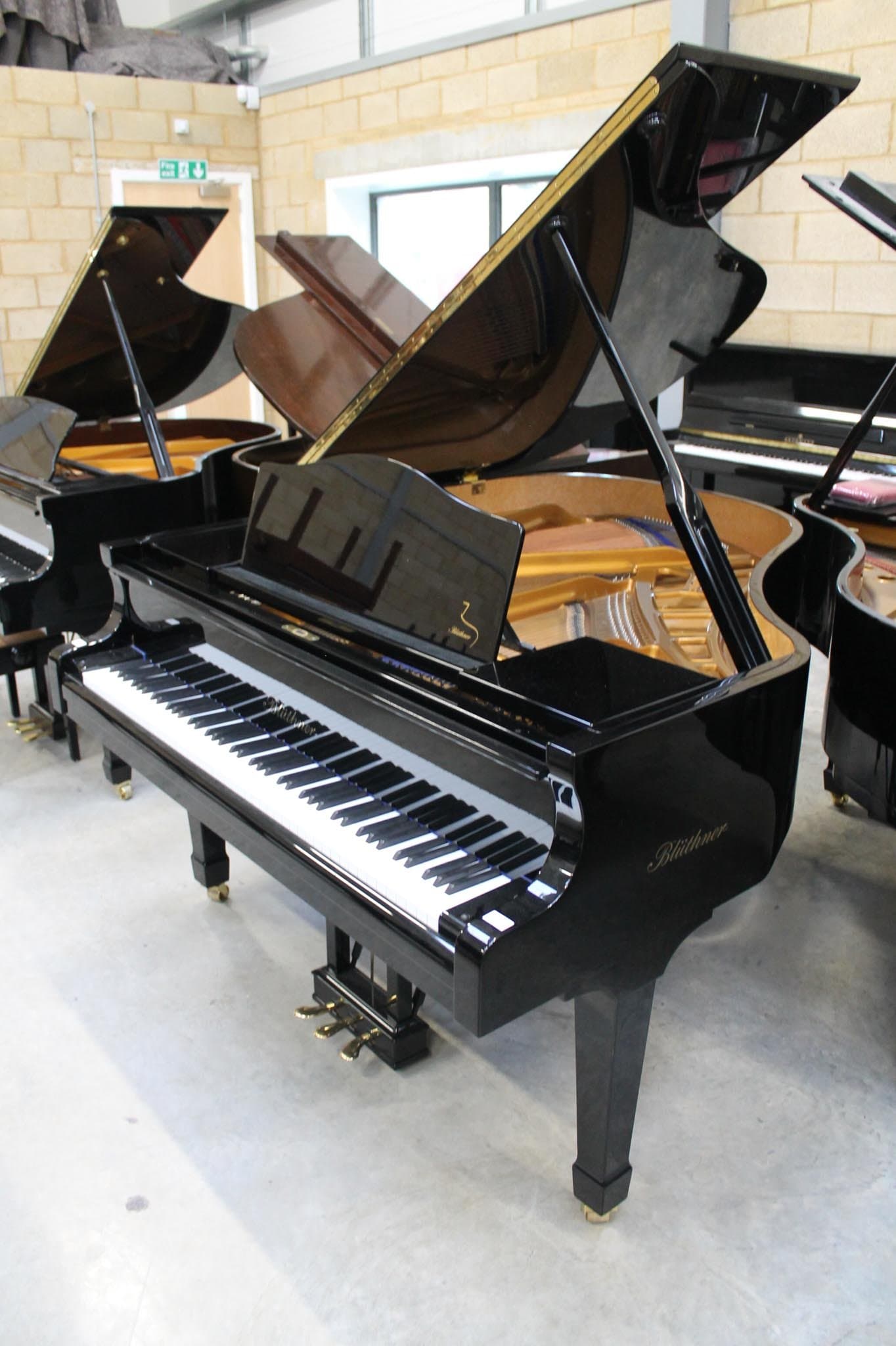 Blüthner upright piano