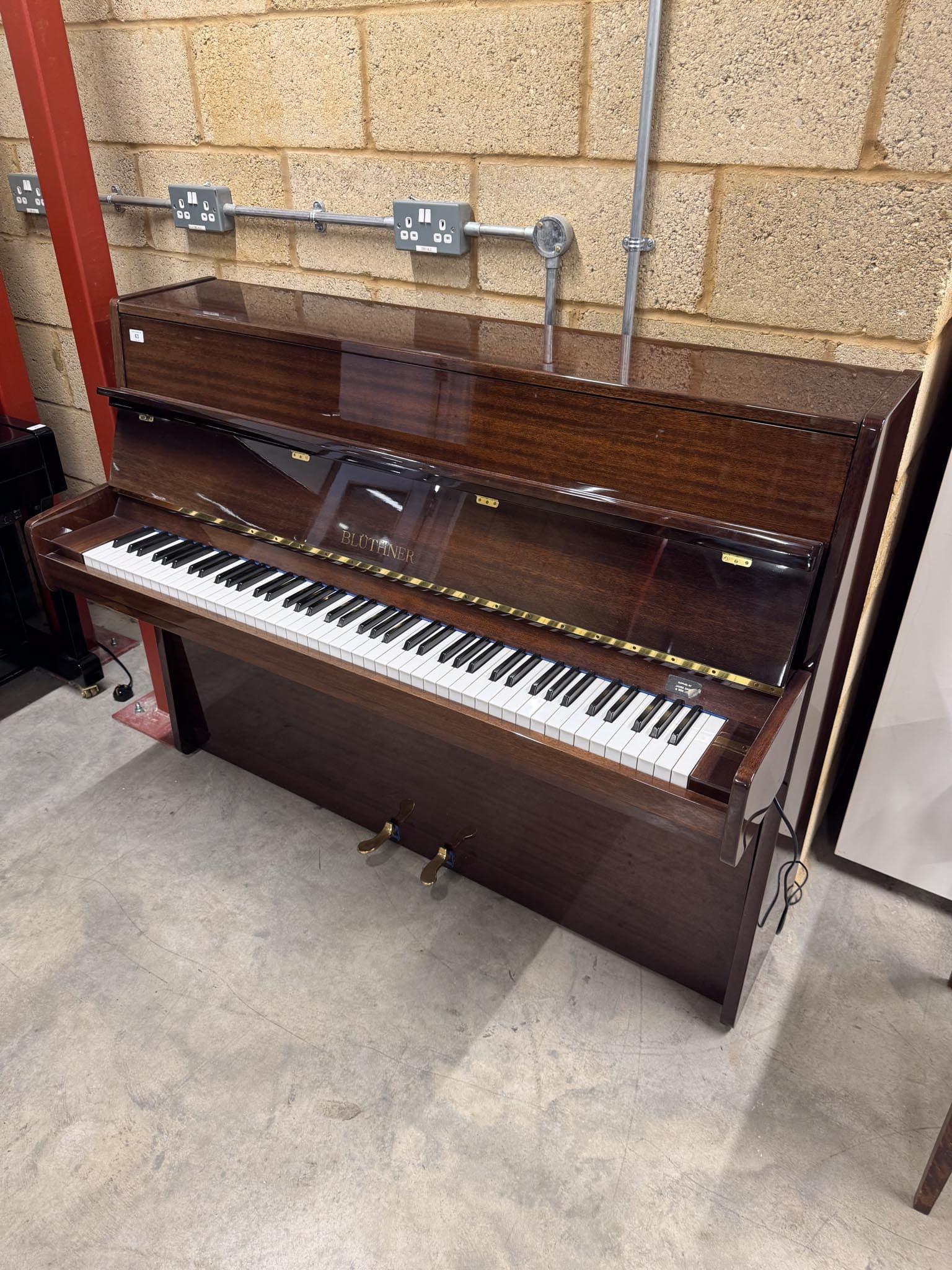 Blüthner upright piano